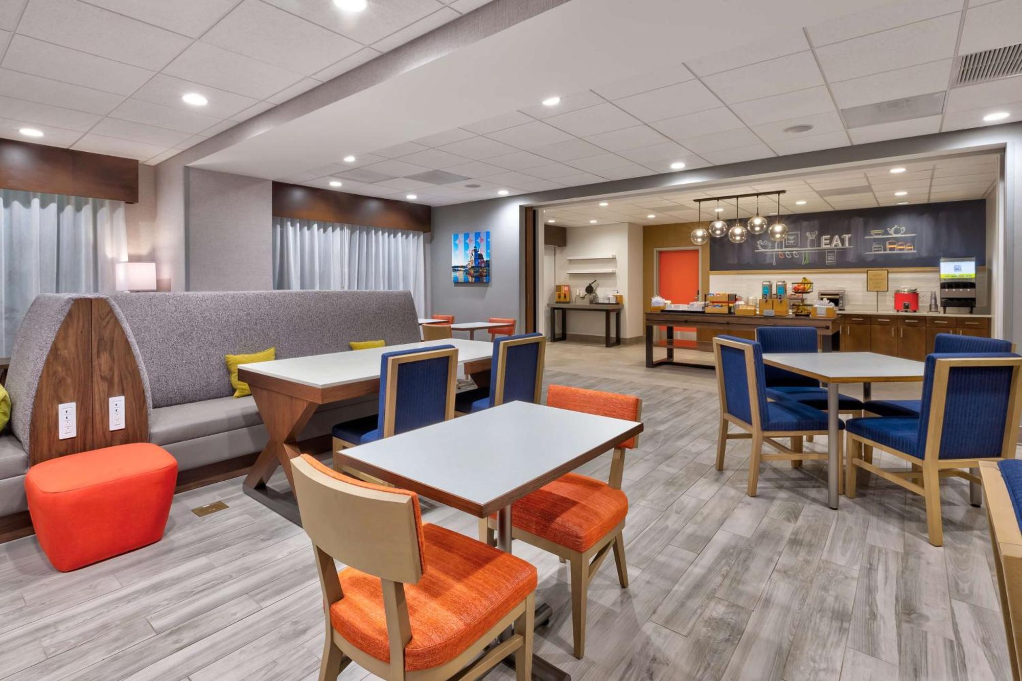 Hampton Inn Danville, Va Bagian luar foto